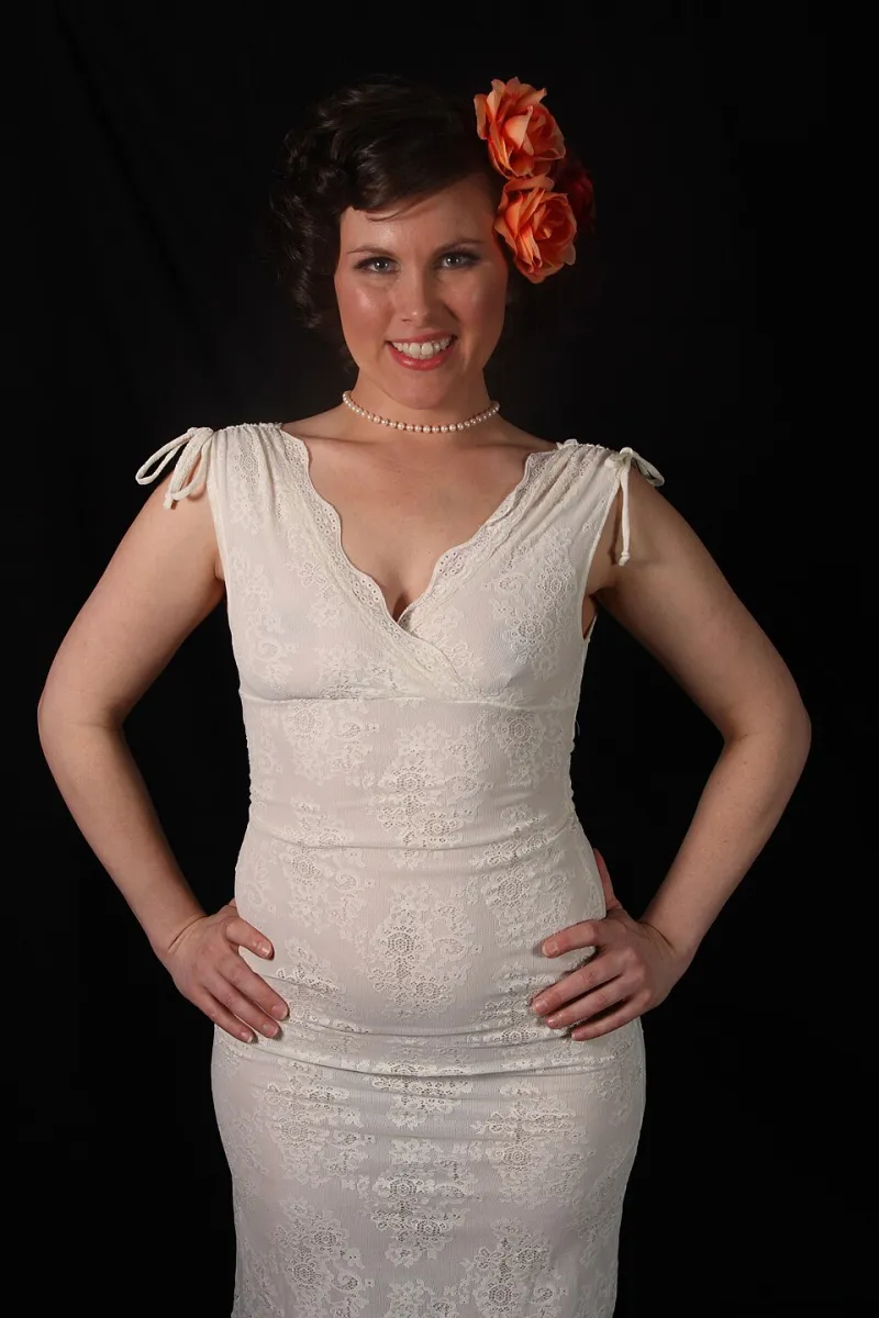 Waitresses, Wigs, and Wire Transfers: Inside the New Pin-Up Money Machine